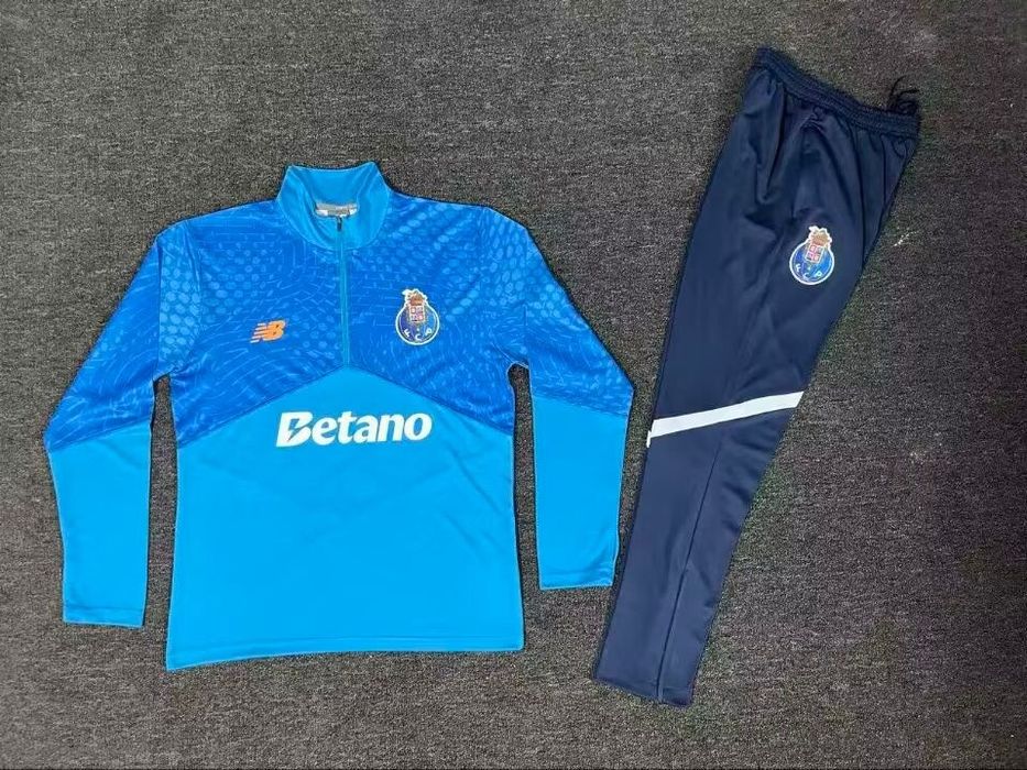 Fatos de treino de futebol
