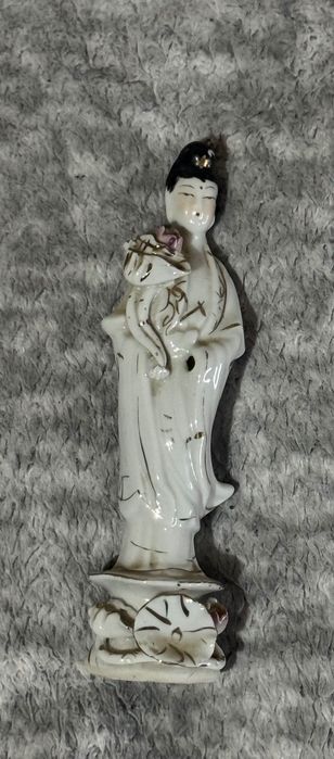Antique Porcelain Tableware Items466308185866250242