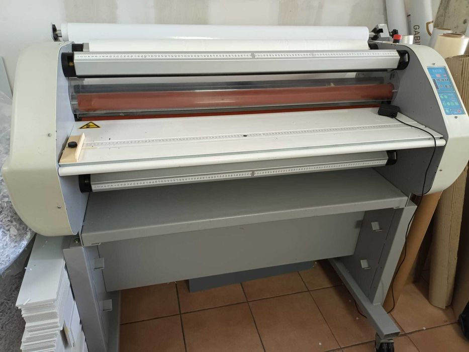 Laminadora quente frio 106 cm Kala como nova