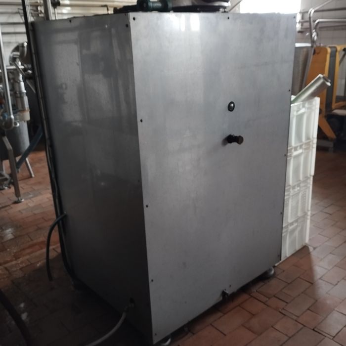 Гомогенізатор 2.5т/год,сепаратор 5т/год