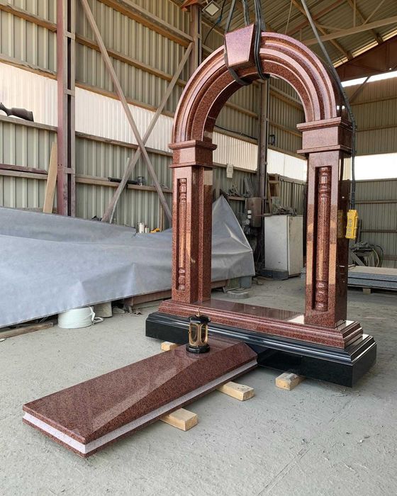 Пам’ятники від виробника