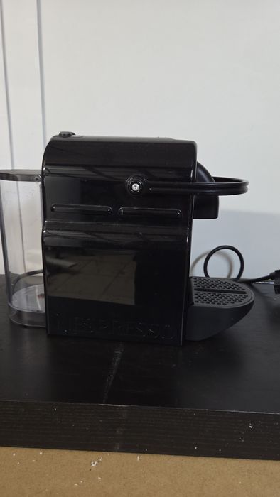 Nespresso Máquina (ler descrição)