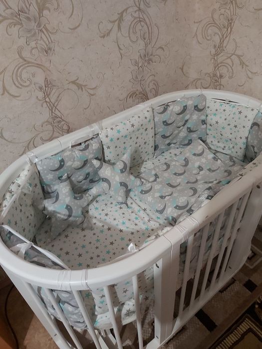 Дитяча Кроватка овальная