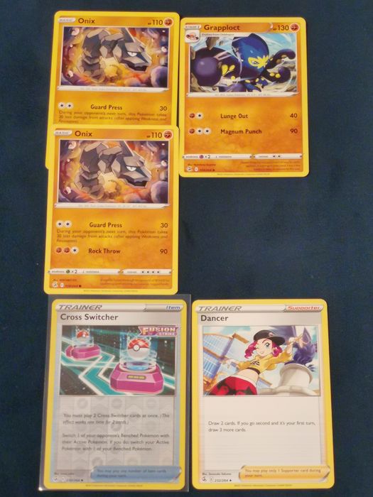 Zestaw 20 kart karty TCG Pokemon Fusion Strike FST Reverse Holo Mint
