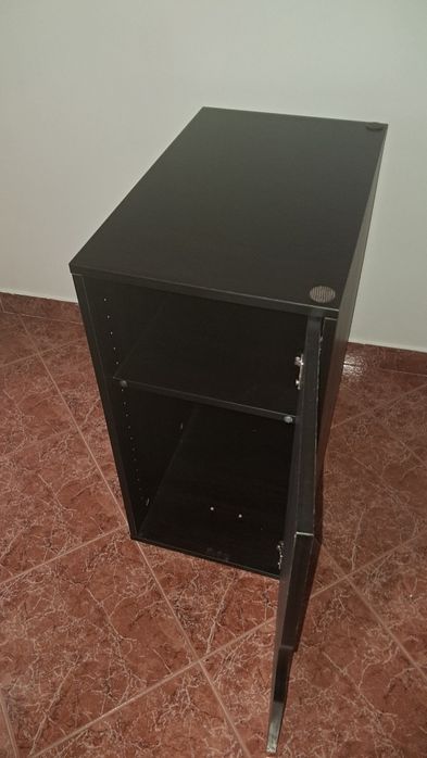 Dois módulos de arrumação IKEA ALEX