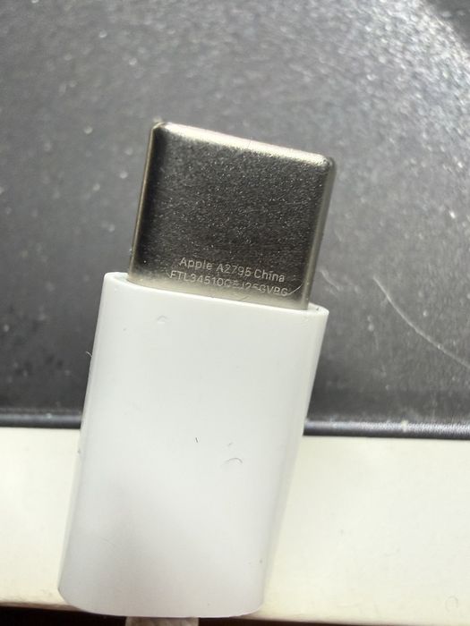 Кабель iphone tape c