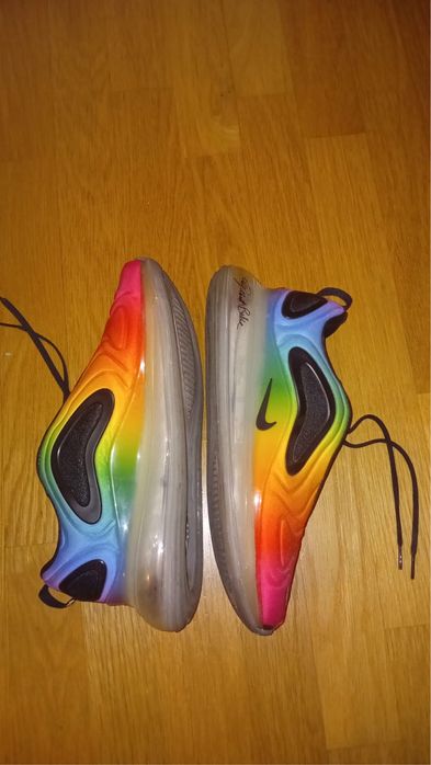 Nike air max 720 be true