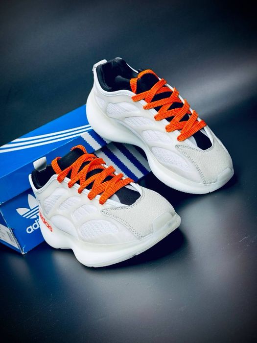 Красочные кроссовки Adidas Yeezy Boost/ легкие и практичные на лето красовки Адідас кросівки буст Адидас Буст Изм буст ізі буст Yeezy Boost izi boost