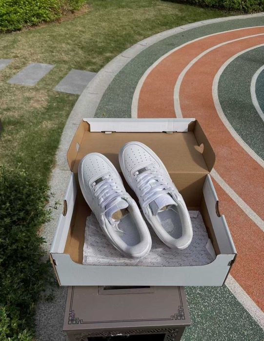 Buty Nike Air Force 1 Białe R.43