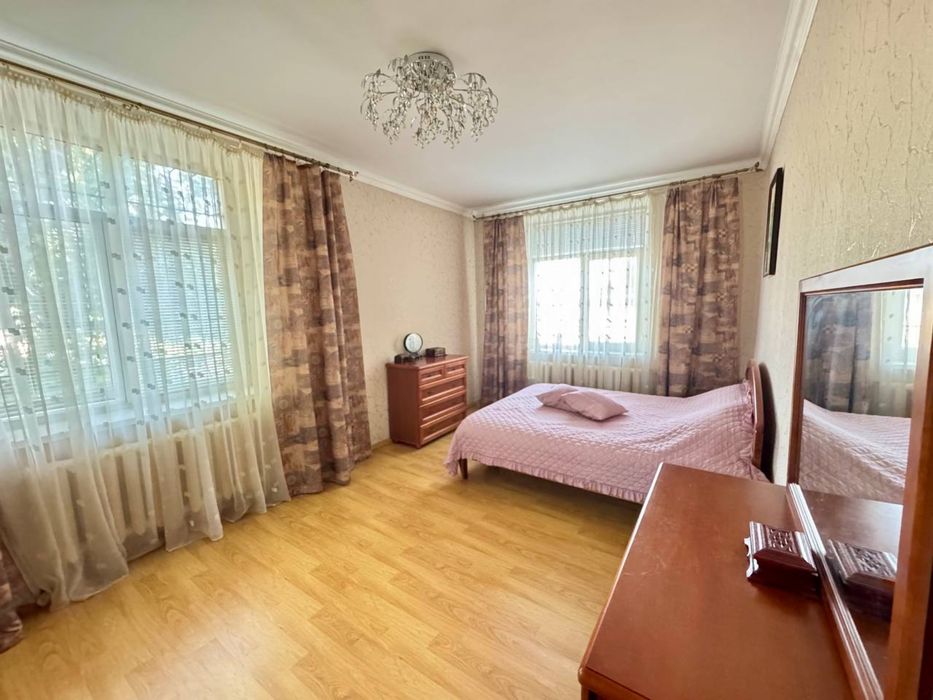 Продам 3х ком в центре ул.Мира