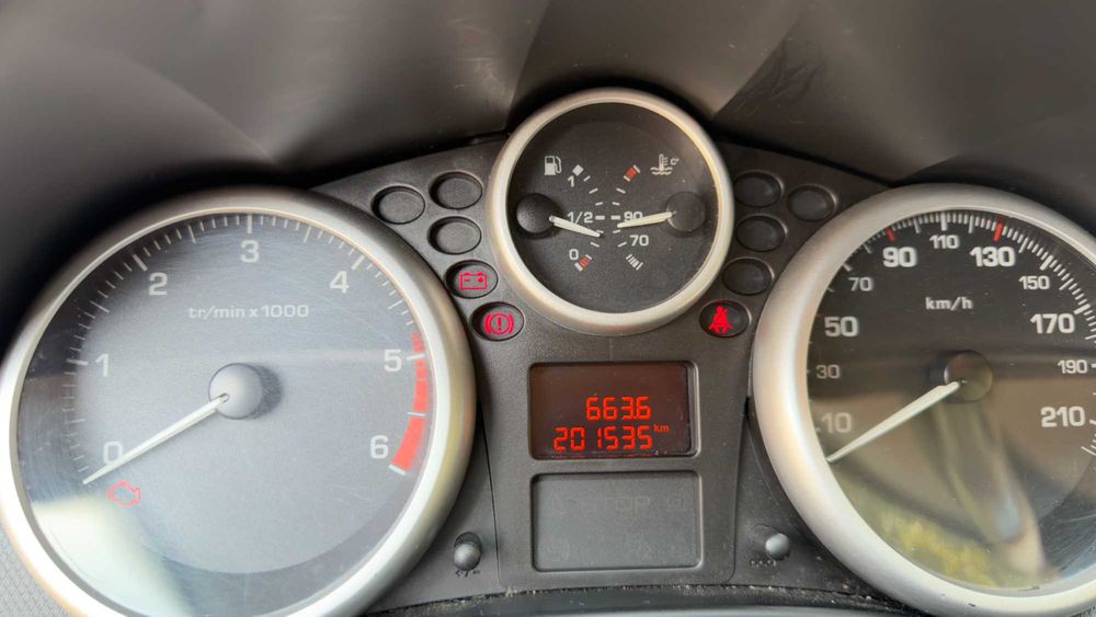 Peugeot 207 1.6 HDi Diesel | 2011 | 201.000 km