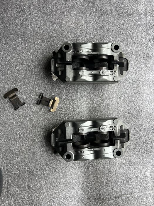 Zaciski przód DUCATI STREETFIGHTER  1098