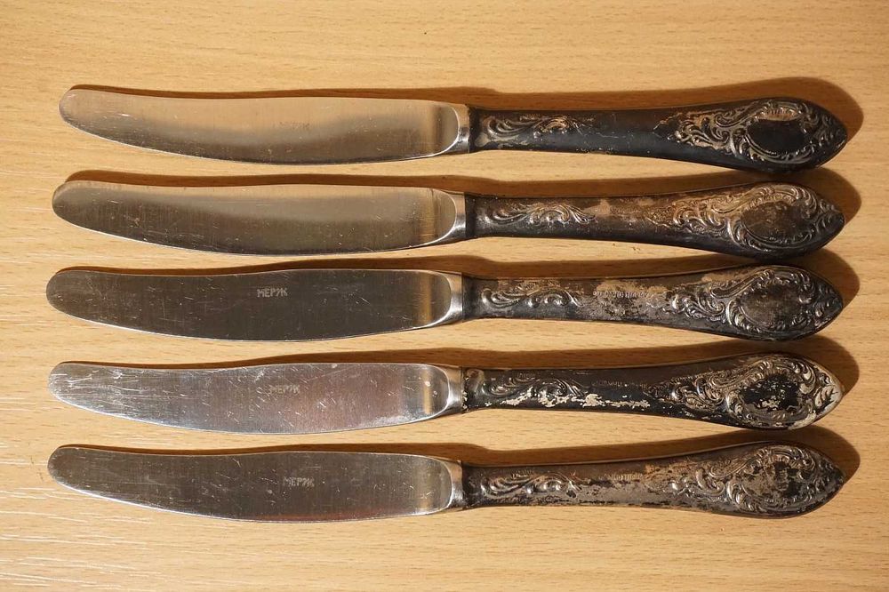 Ножи столовые ЗиД МНЦ Мельхиоровые СССР: 630 грн. - Посуда