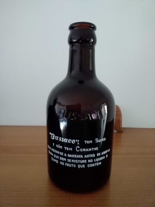 Garrafa Pirogravada Tipo Pote: Laranjada dos Refrigerantes Bussaco - Luso