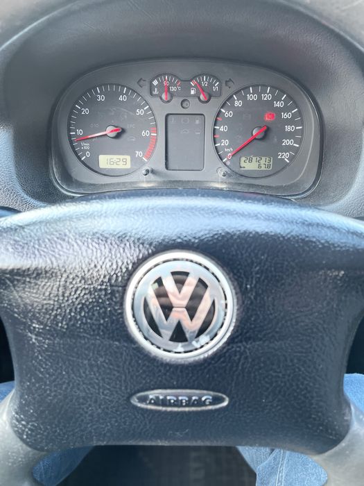 Volkswagen Golf 4