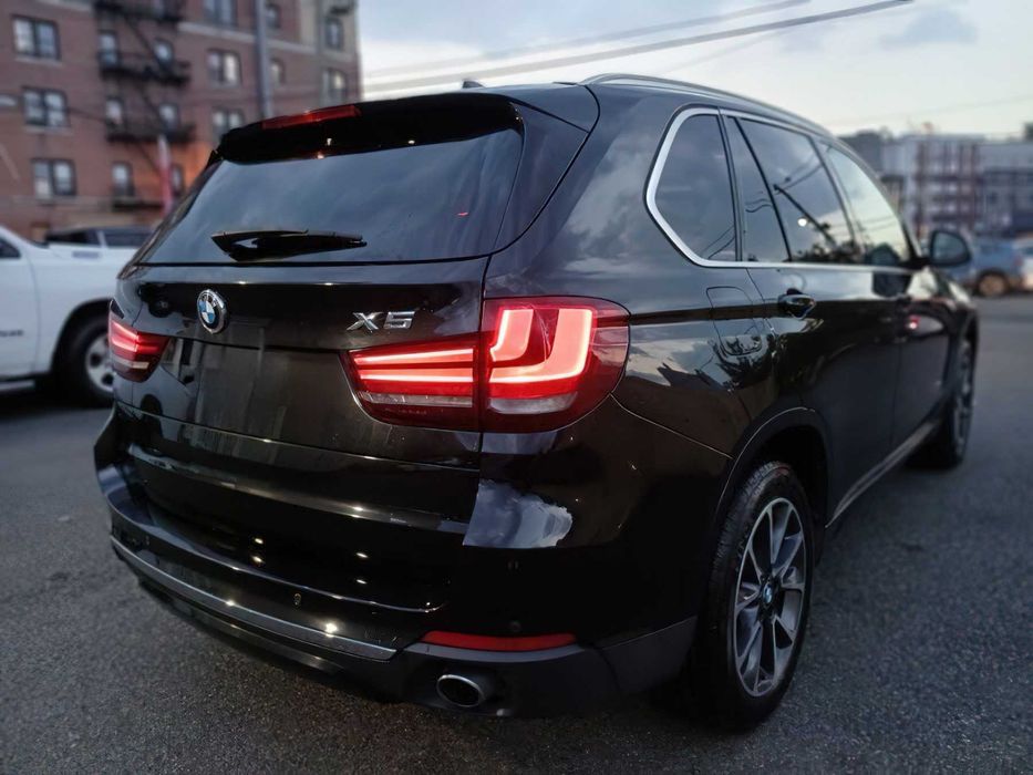 BMW X5      2017