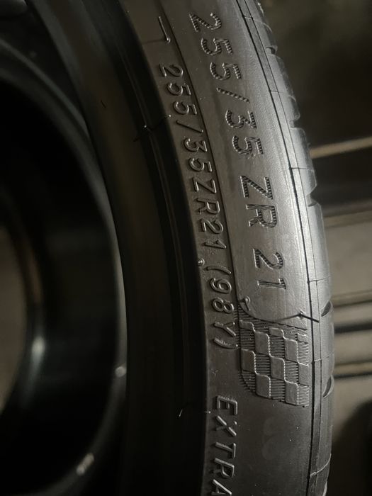 275/35/21+255/35/21 R21 Michelin Pilot Sport 4S Tesla 4шт нові