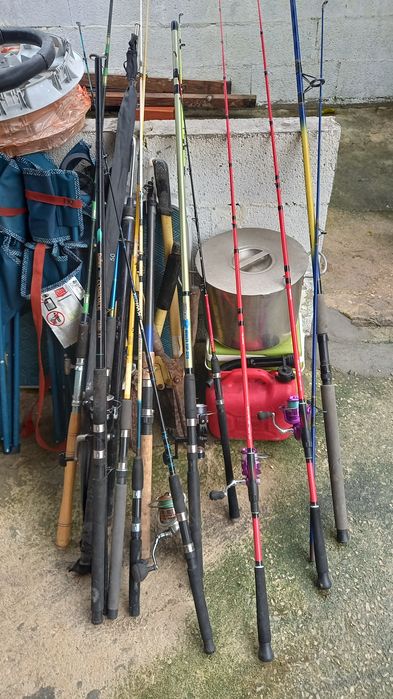 Canas de pesca bom estado