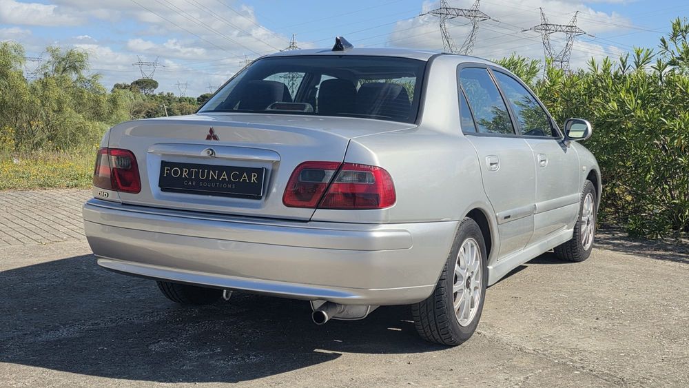 Mitsubishi Carisma