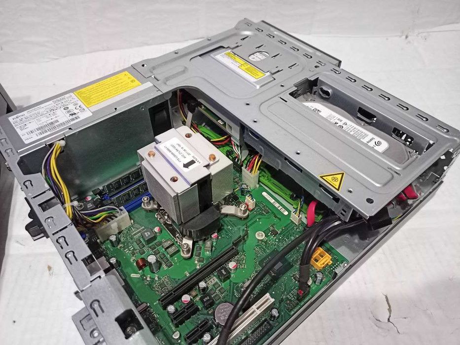 ПК Socket 1155 Fujitsu E500 E85+SFF/Core i5-2400/DDR3 8 GB/500 GB