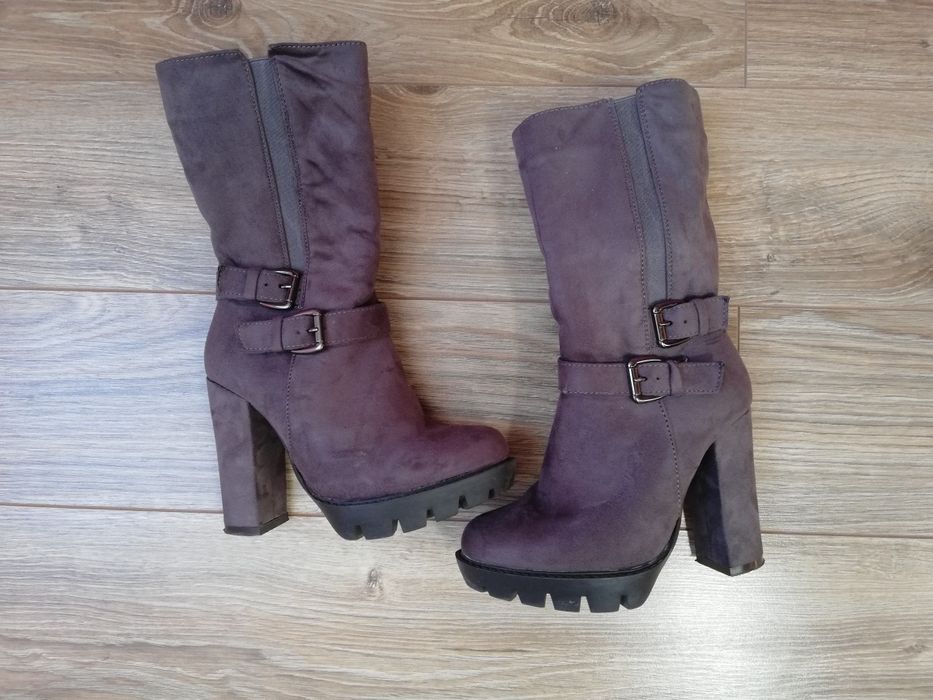 Kozaki botki wysokie 35