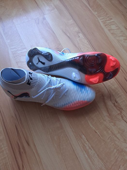 PUMA  buty piłkarskie FUTURE 8 Ultimate FG