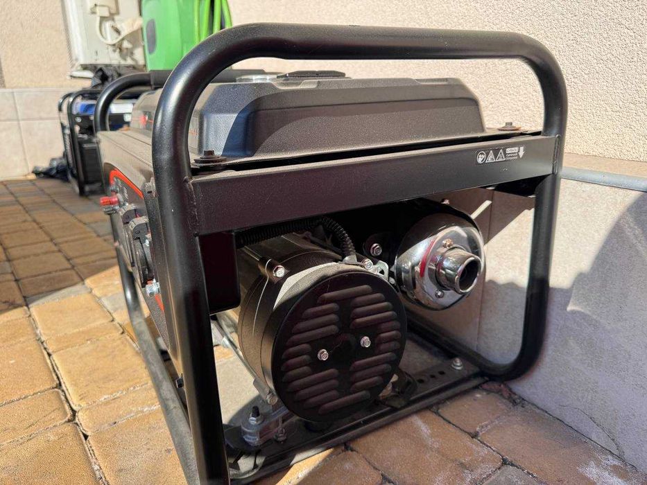 Генератор бензиновый Dnipro M