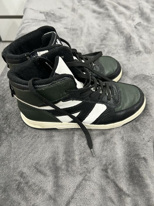 Продам осенние женские ботинки 37 размера