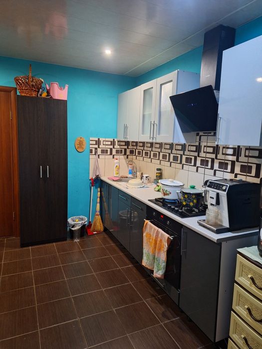 Продам гарний  будинок.