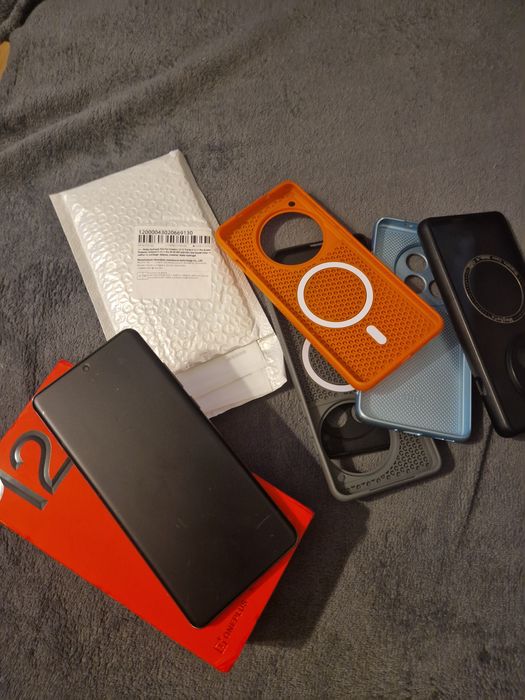 Oneplus 12 12/256