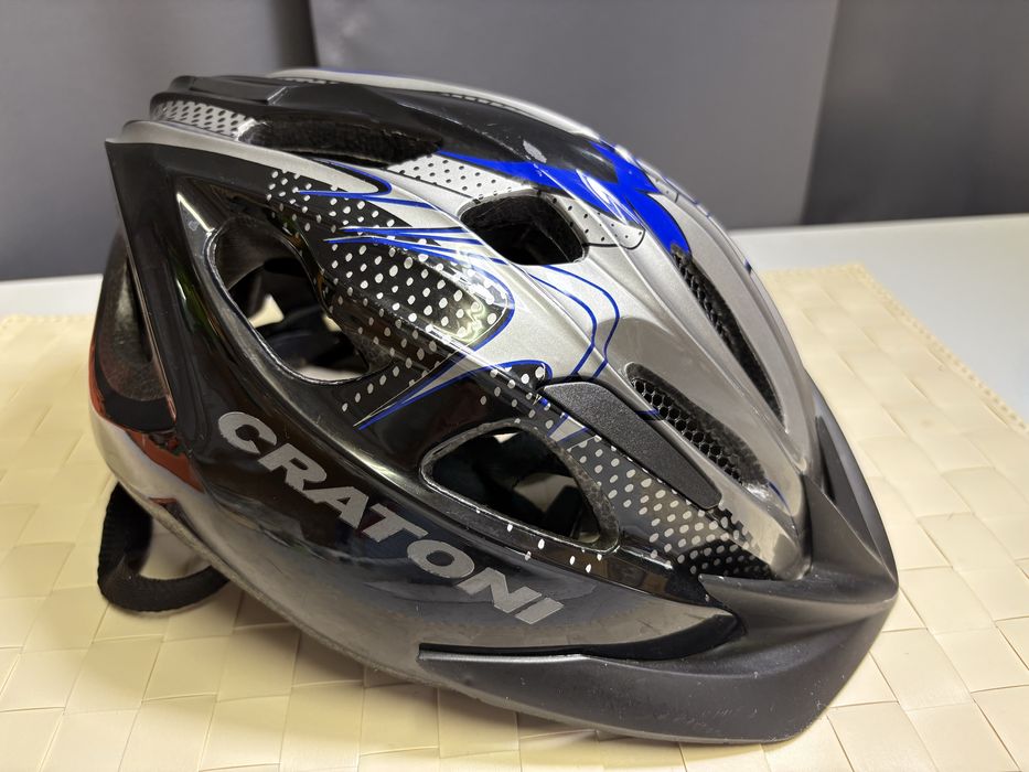 Продается велосипедный шлем Cratoni ( Германия)