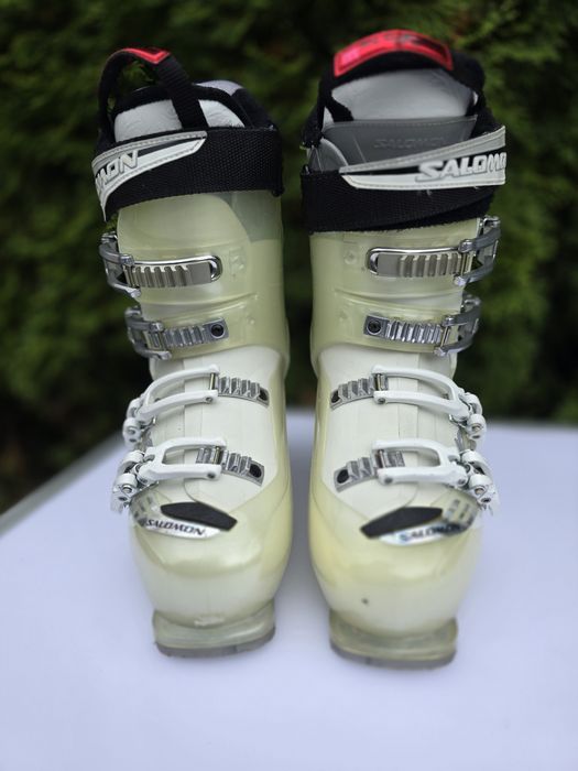 Sprzedam bardzo zadbane,super buty narciarskie Salomon  40 wkł 26-26.5