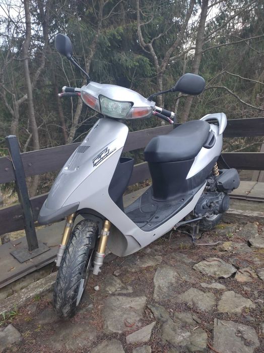 продам скутер Suzuki