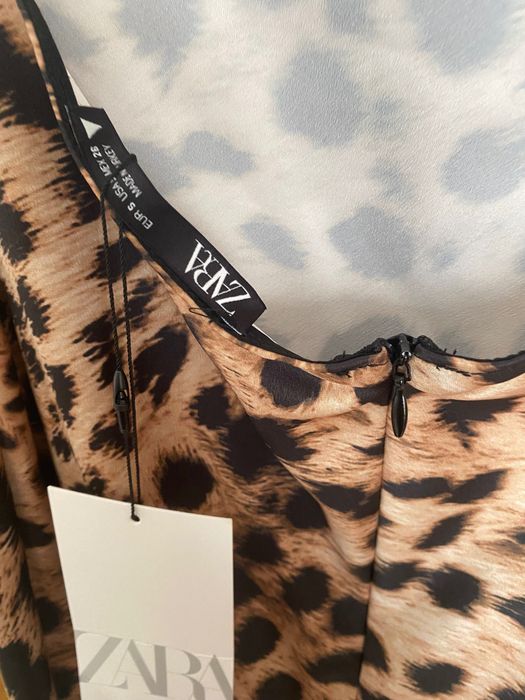 Vestido novo Zara S tigresa