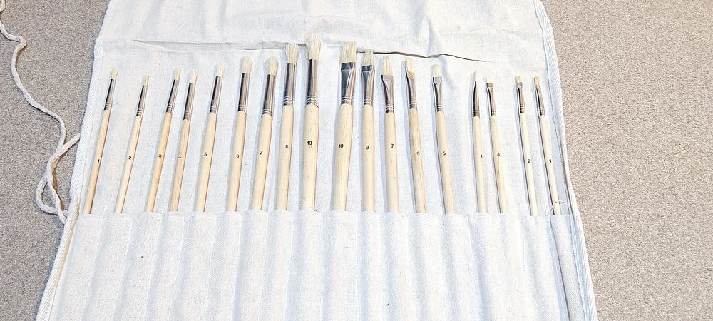 Pincéis de Pintura – 18 Peças com Estojo