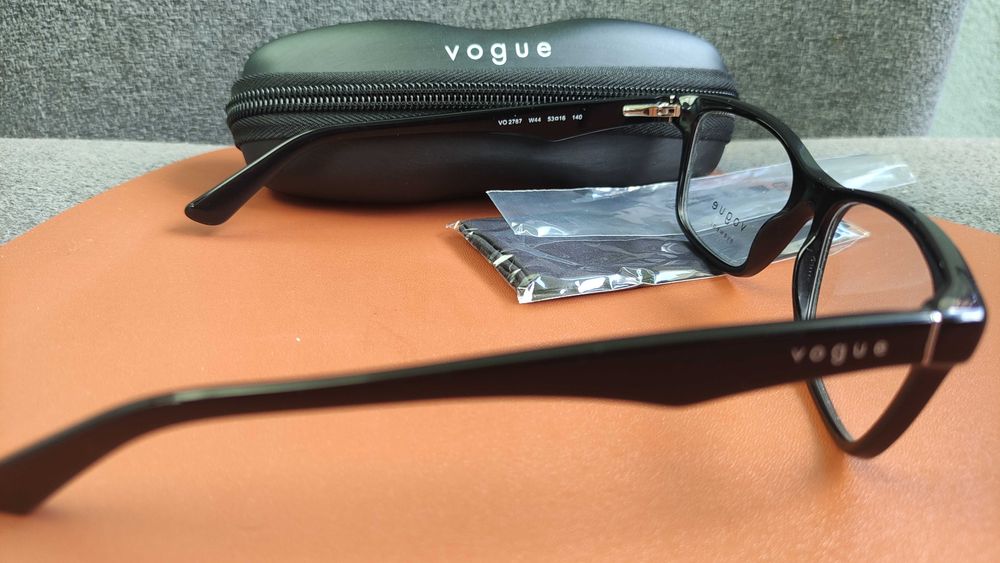 Okulary / oprawy VOGUE 2787 (kolor W44)