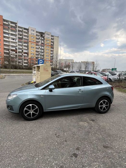 SEAT, IBIZA, samochód osobowy 2009r
