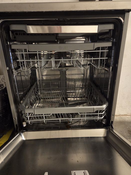 Máquina lavar loiça - LG  Inox (QuadWash) WiFi