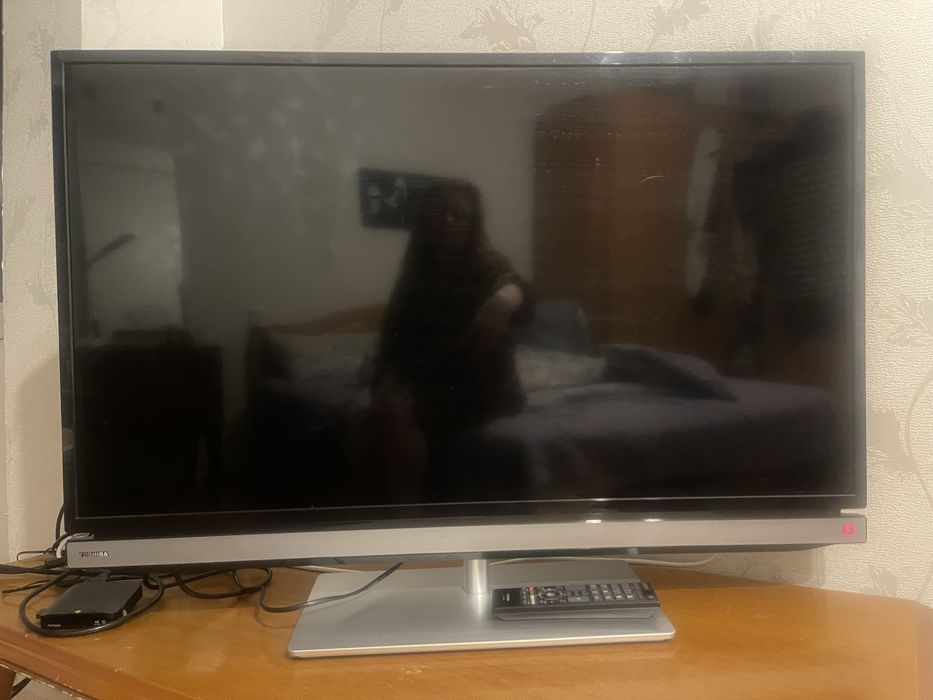 Телевізор Toshiba 39P2300D