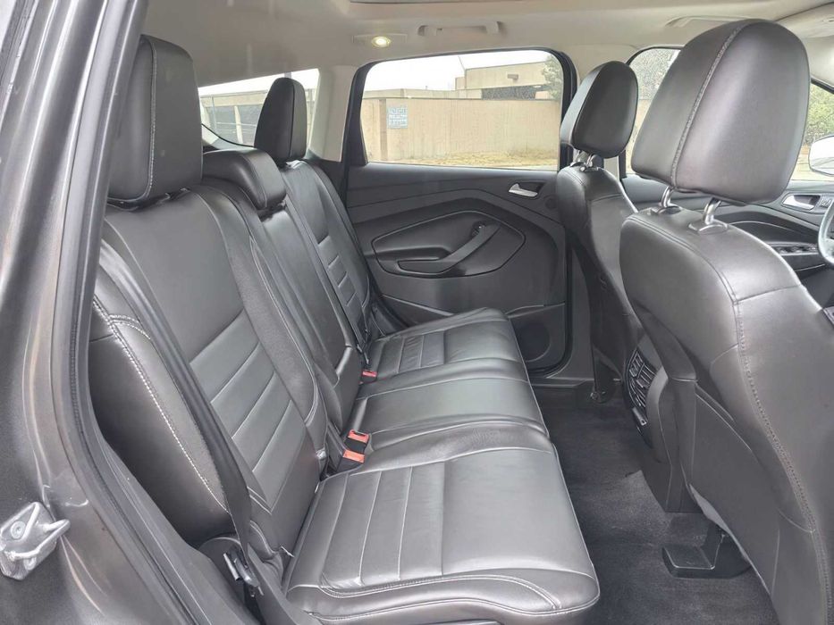 Ford Escape      2015