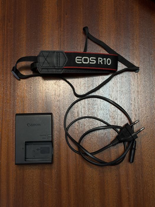 Canon EOS R10 + 50mm RF f/1.8 STM