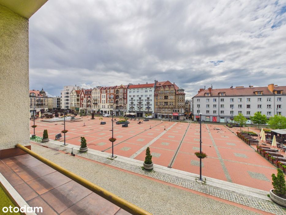 4 pokoje w bloku z balkonem - Rynek