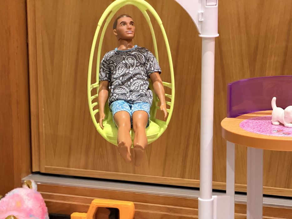 Casa da Barbie com bonecos
