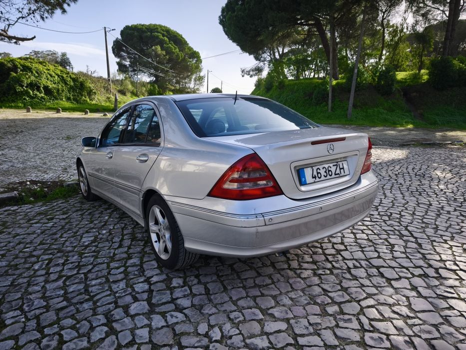 Mercedes Benz C220 Avantgarde Automático