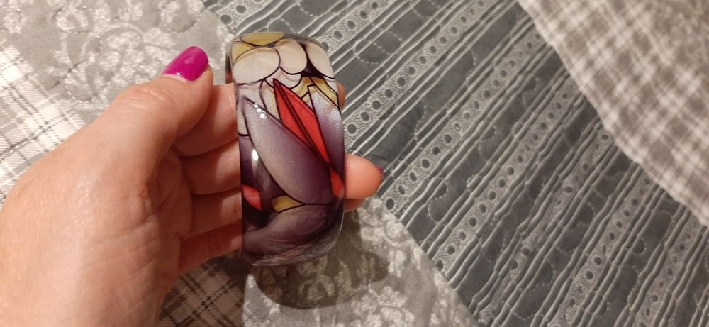 Bransoletka w kwiaty