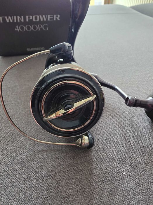 Kołowrotek Shimano Twin Power XD 4000PG