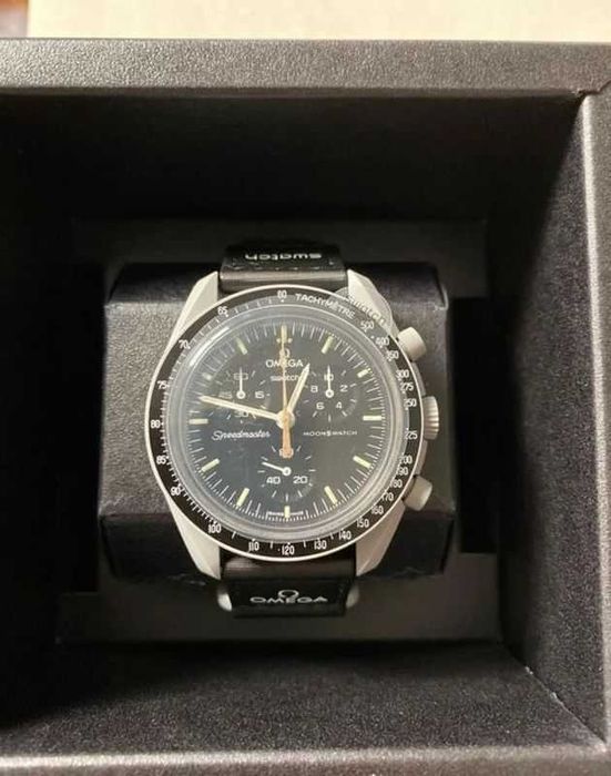 Swatch x Omega Bioceramic Moonswatch Mission to the Moon SO33M100