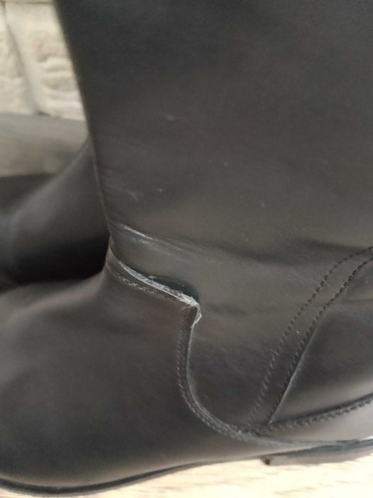 Жіночі шкіряні  чоботи