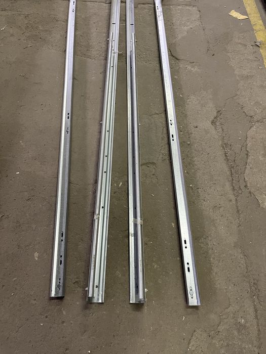 Prowadnice do bramy segmentowej zestaw wysokisc 350
