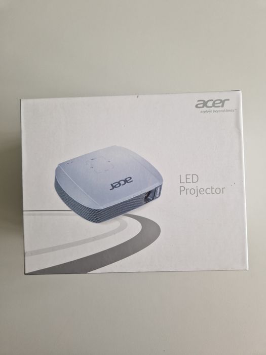 Projector Acer semi novo